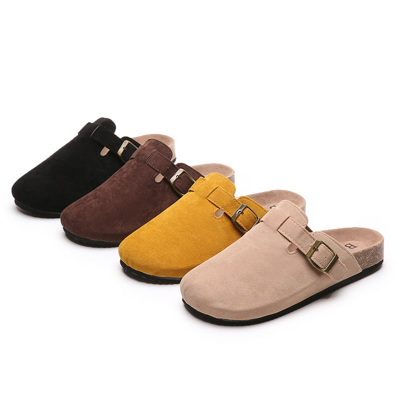 Closed toe clogs